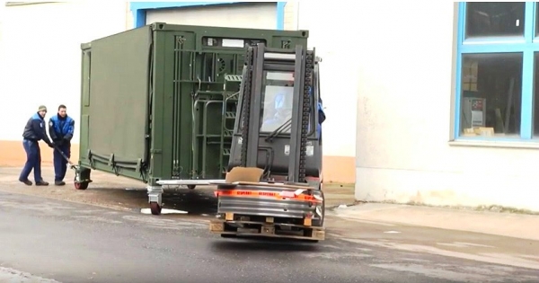 Колеса для перевозки контейнеров – со склада в Москве!